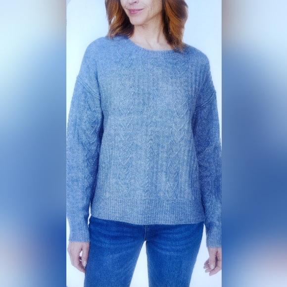 Legendary Outfitters Sweaters - Elegant Women's Blue Crew Neck Sweater